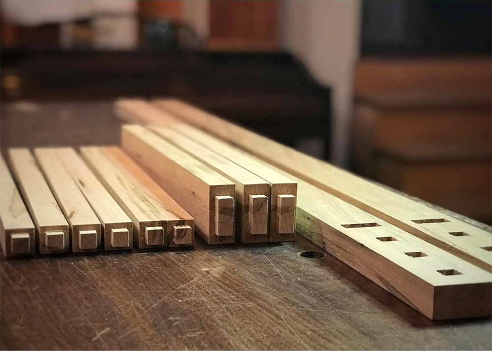 Notched wood made for mortise and tenon joints